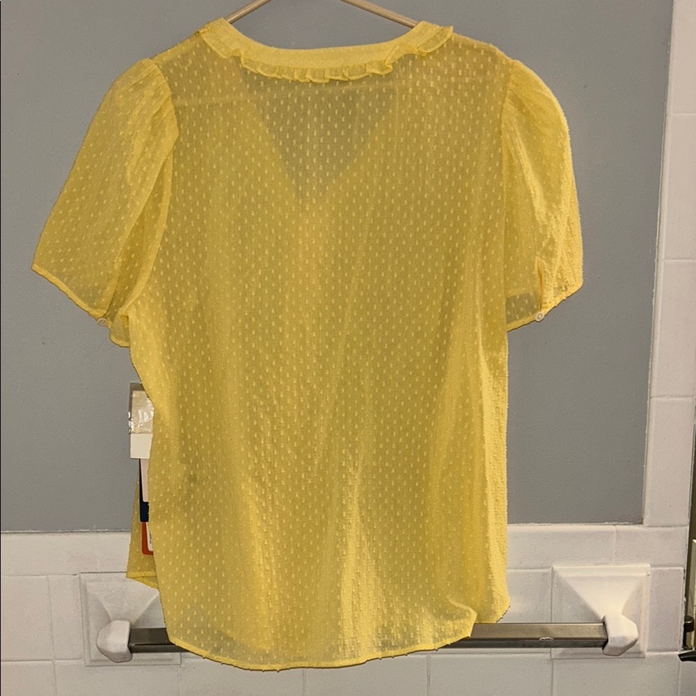 Yellow Button-Up Blouse - Picture 5 of 6